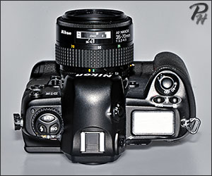 Nikon D1h Top