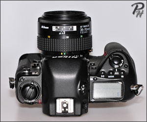 Nikon F5 Top