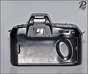 Nikon F70 Back