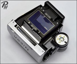 Nikon F Photomic Tn viewfinder head